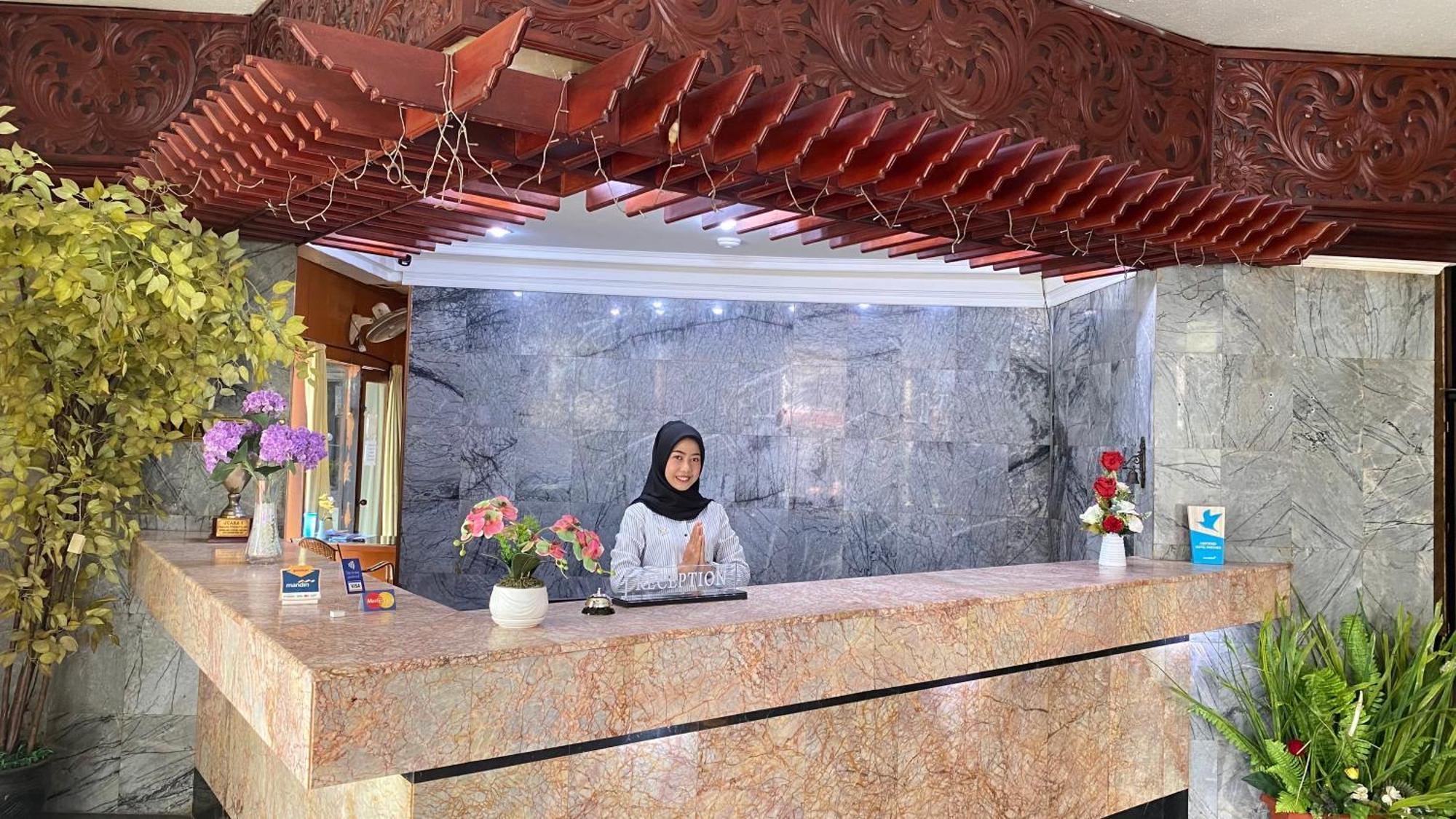 Mas Graha Hotel Pekanbaru Ngoại thất bức ảnh